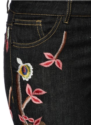 Detail View - Click To Enlarge - ALICE & OLIVIA - 'Jane' bird and floral embroidered skinny jeans