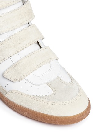 Detail View - Click To Enlarge - ISABEL MARANT ÉTOILE - 'Bilsy' colourblock suede and leather wedge sneakers