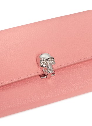 Detail View - Click To Enlarge - ALEXANDER MCQUEEN - Skull clasp leather continental wallet
