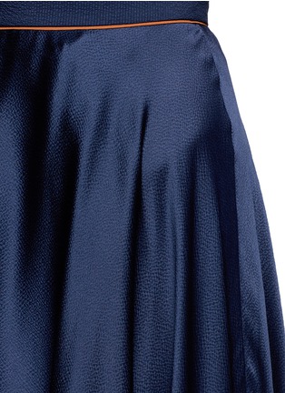 Detail View - Click To Enlarge - ROKSANDA - 'Hedder' silk satin seersucker skirt