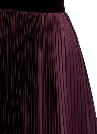 Detail View - Click To Enlarge - ROKSANDA - 'Wykeham' oversized velvet ribbon pleated halterneck gown