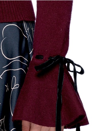 Detail View - Click To Enlarge - ROKSANDA - 'Heanor' contrast velvet bow wool-cashmere sweater