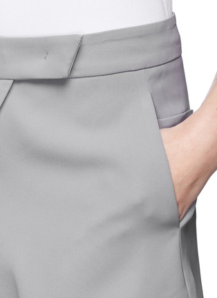 Detail View - Click To Enlarge - ARMANI COLLEZIONI - Asymmetric zip tailored shorts