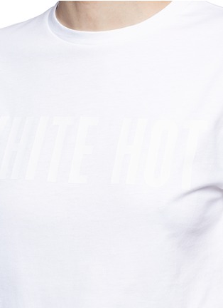 Detail View - Click To Enlarge - ÊTRE CÉCILE - 'White Hot' print T-shirt