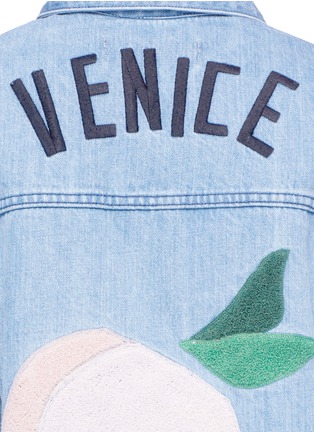 Detail View - Click To Enlarge - ÊTRE CÉCILE - 'Venice Peaches' oversized patch denim jacket