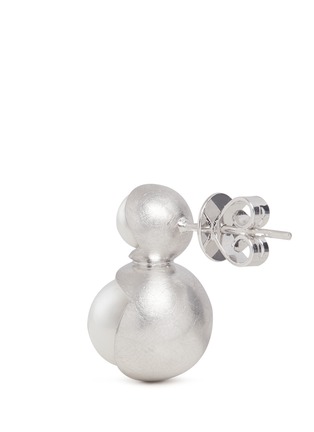 Detail View - Click To Enlarge - BELINDA CHANG - 'Fruity' 18k white gold plated double pearl earrings