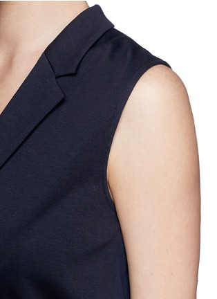 Detail View - Click To Enlarge - MO&CO. EDITION 10 - Plunge V-neck wrap dress