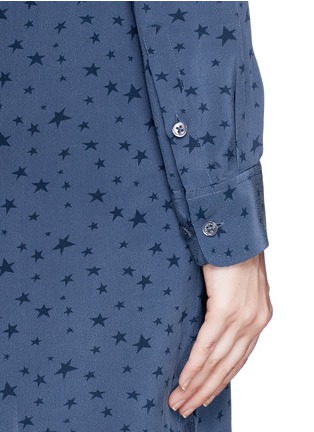 Detail View - Click To Enlarge - EQUIPMENT - 'Own' star print silk dress