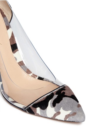 Detail View - Click To Enlarge - GIANVITO ROSSI - Clear PVC camouflage pony hair pumps