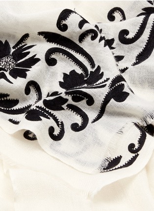 Detail View - Click To Enlarge - JANAVI - 'Black Rose' beaded embroidery cashmere scarf