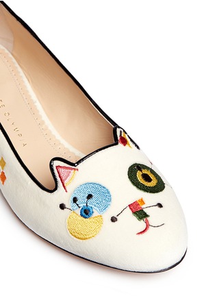 Detail View - Click To Enlarge - CHARLOTTE OLYMPIA - 'Abstract Kitty' velvet flats