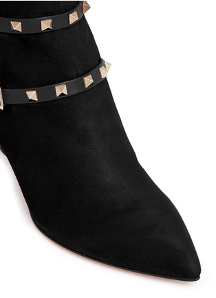 Detail View - Click To Enlarge - VALENTINO GARAVANI - 'Rockstud' leather strap suede ankle boots