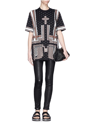 Figure View - Click To Enlarge - GIVENCHY - Cross frame print T-shirt
