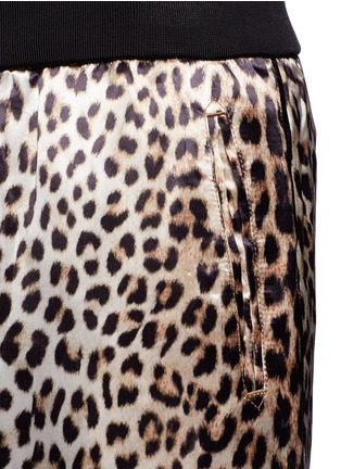 Detail View - Click To Enlarge - 3.1 PHILLIP LIM - Reversible leopard print satin pajama pants