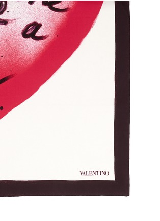 Detail View - Click To Enlarge - VALENTINO GARAVANI - 'L'amour' silk scarf