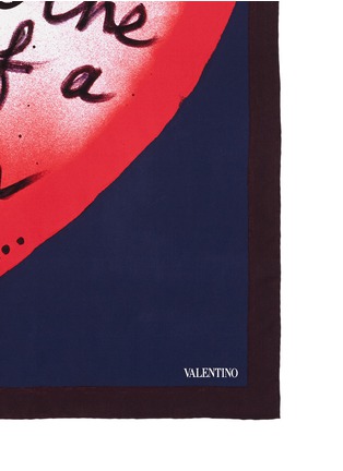 Detail View - Click To Enlarge - VALENTINO GARAVANI - 'L'Amour' silk scarf