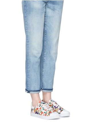 Figure View - Click To Enlarge - ISA TAPIA - 'Caelan' heart patch fruit print sneakers
