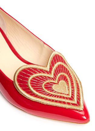Detail View - Click To Enlarge - ISA TAPIA - 'Clement2' heart embroidered leather skimmer flats