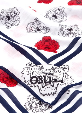 Detail View - Click To Enlarge - KENZO - 'Mini Tiger' print cotton-silk bandana scarf