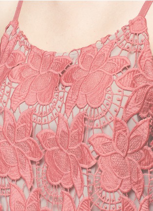 Detail View - Click To Enlarge - ALICE & OLIVIA - 'Waverly' fringe hem floral lace camisole