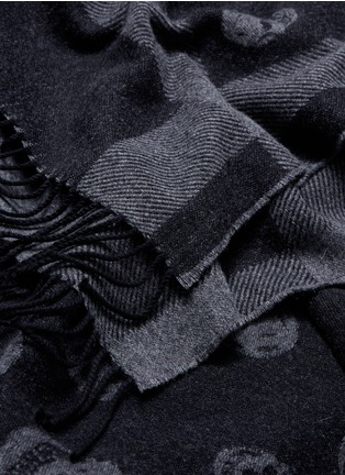 Detail View - Click To Enlarge - ALEXANDER MCQUEEN - Skull jacquard wool-cashmere blanket