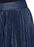 Detail View - Click To Enlarge - ALICE & OLIVIA - 'Katz' metallic jacquard pleated midi skirt