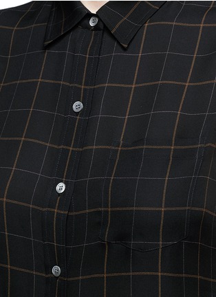 Detail View - Click To Enlarge - THEORY - 'Yarine' tile print silk sleeveless shirt