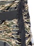 Detail View - Click To Enlarge - SACAI - Camouflage embroidered organza overlay belted skirt