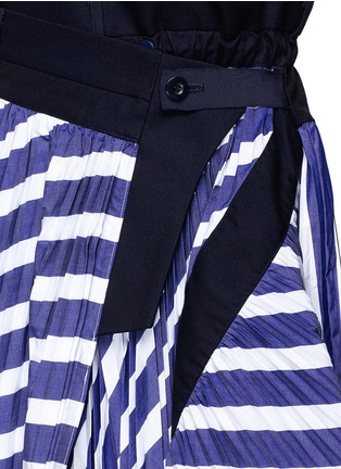 Detail View - Click To Enlarge - SACAI - Stripe print plissé pleat asymmetric wrap skirt