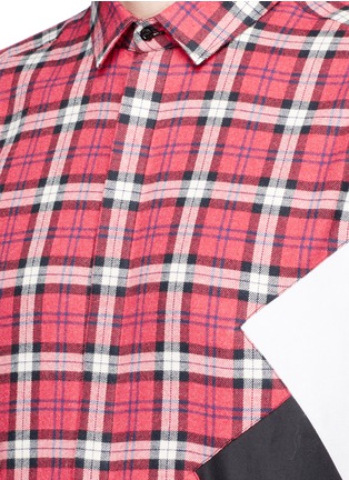 Detail View - Click To Enlarge - NEIL BARRETT - 'Retro Modernist' colourblock tartan plaid shirt
