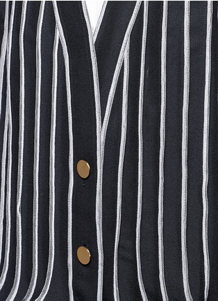 Detail View - Click To Enlarge - THOM BROWNE  - Exposed seam pleated wool-mohair jacket
