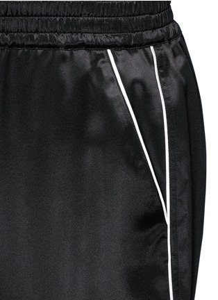 Detail View - Click To Enlarge - - - Contrast piping silk satin pyjama pants