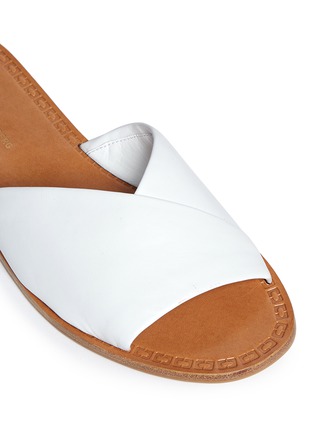 Detail View - Click To Enlarge - DIANE VON FURSTENBERG SHOES - 'Caserta' notched leather slide sandals