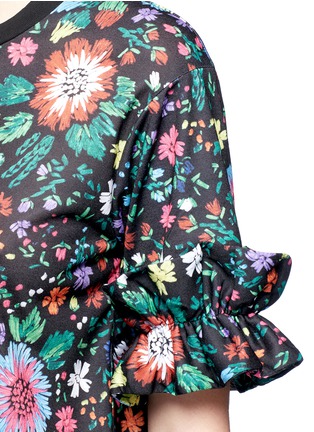 Detail View - Click To Enlarge - VICTORIA, VICTORIA BECKHAM - Ruffle floral print T-shirt