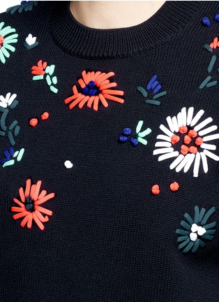 Detail View - Click To Enlarge - VICTORIA, VICTORIA BECKHAM - Flower embroidered sweater
