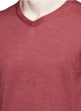 Detail View - Click To Enlarge - TOMORROWLAND - Cashmere-silk V-neck sweater