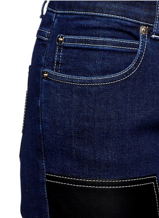 Detail View - Click To Enlarge - GIVENCHY - Leather patch denim jeans