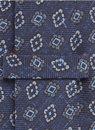 Detail View - Click To Enlarge - ISAIA - Floral diamond print silk tie