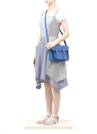 Figure View - Click To Enlarge - CAMBRIDGE SATCHEL - 11" leather satchel