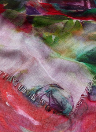Detail View - Click To Enlarge - FRANCO FERRARI - 'Danao' rose print silk-modal scarf