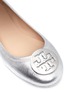 Detail View - Click To Enlarge - TORY BURCH - 'Minnie Travel' metallic leather ballet flats