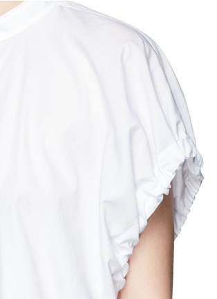 Detail View - Click To Enlarge - HELMUT LANG - Ruched sleeve split hem poplin top