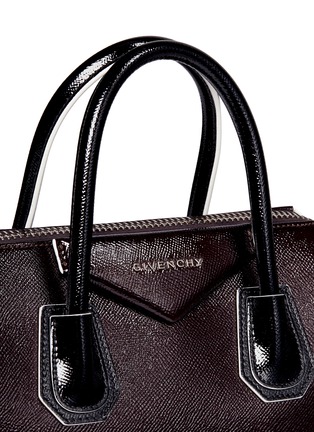 Detail View - Click To Enlarge - GIVENCHY - 'Antigona' small colourblock patent leather bag