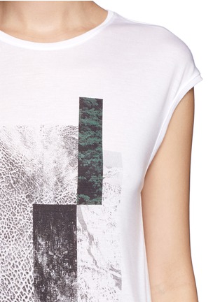 Detail View - Click To Enlarge - HELMUT LANG - Collage print muscle T-shirt