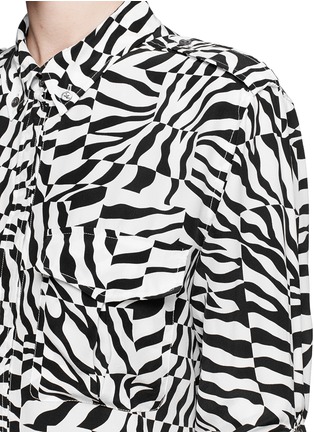 Detail View - Click To Enlarge - EQUIPMENT - Major geometric zebra print silk shirt