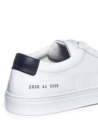 Detail View - Click To Enlarge - COMMON PROJECTS - 'Original Achilles' contrast counter leather sneakers