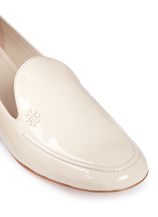 Detail View - Click To Enlarge - TORY BURCH - 'Dominique' patent leather loafers