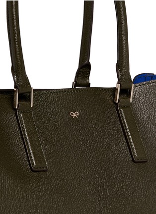 Detail View - Click To Enlarge - ANYA HINDMARCH - 'Ebury Large Featherweight' leather tote