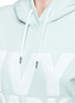 Detail View - Click To Enlarge - IVY PARK - Logo print French terry cropped hoodie