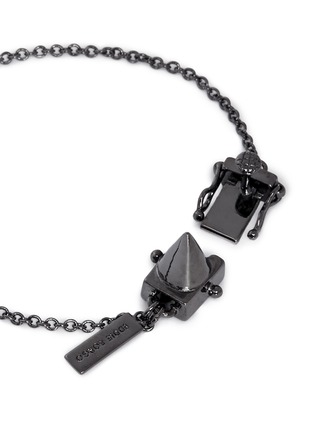 Detail View - Click To Enlarge - EDDIE BORGO - Gemstone cone stud chain bracelet